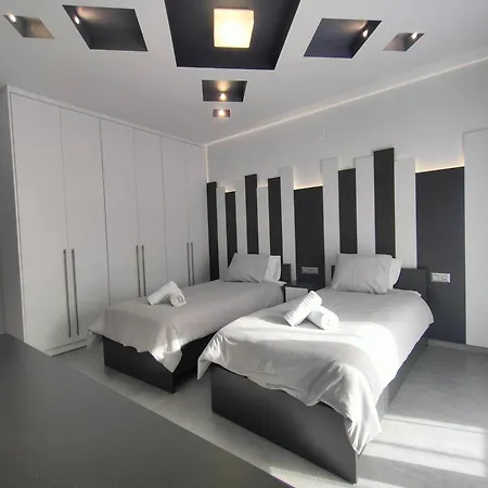 Meteora Scenic Loft Apartment *