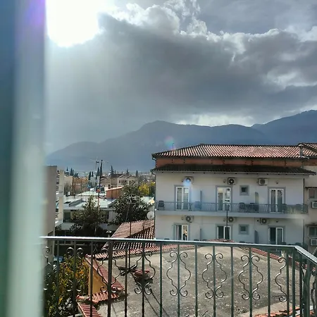 Meteora Scenic Loft Apartment